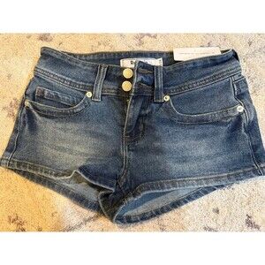 NEW refrain shorts size 0